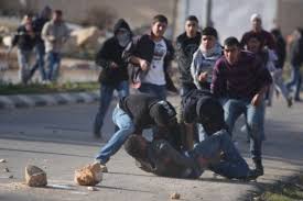إصابة 16 فلسطينيا برصاص قوات الاحتلال الإسرائيلي