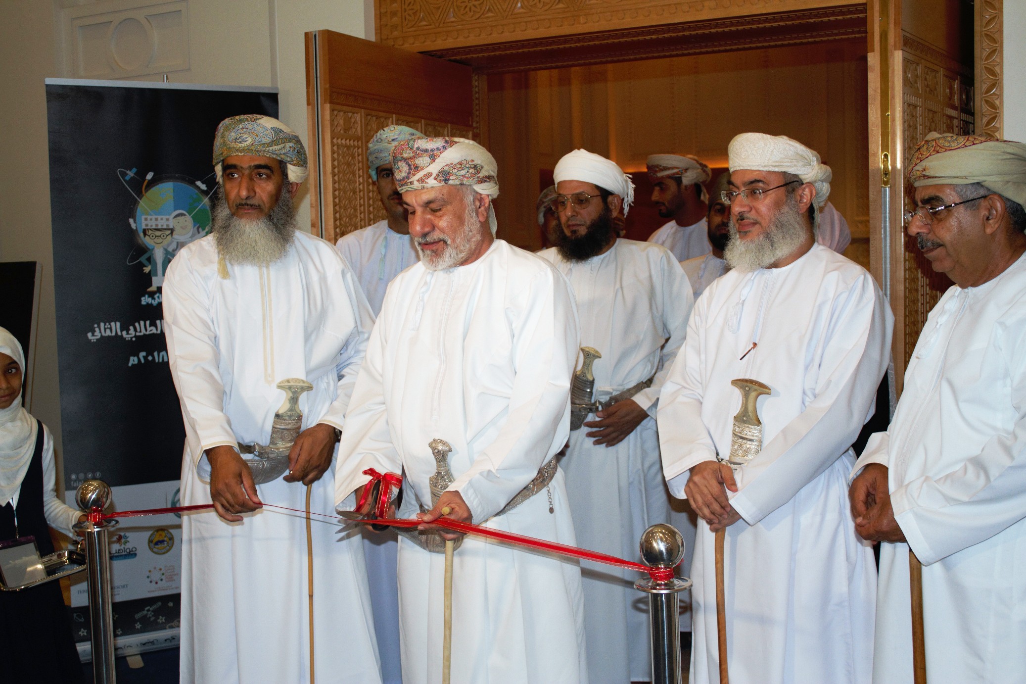 افتتاح المهرجان الفلكي الطلابي الثاني بجامع السلطان قابوس الأكبر ببوشر