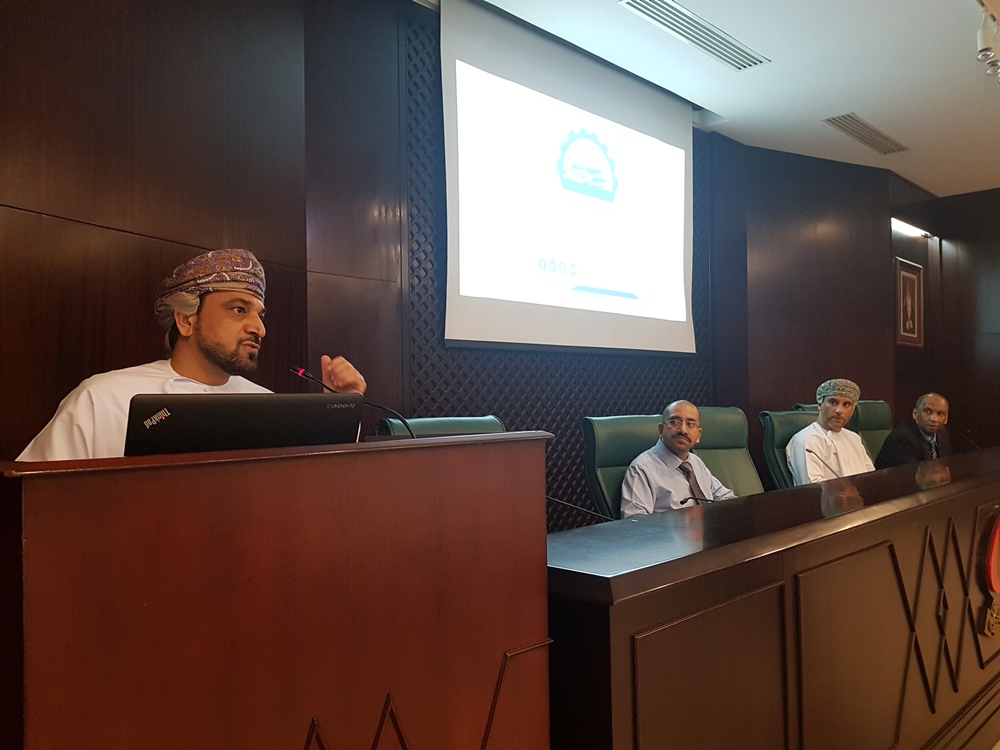 سوق مسقط تستضيف شركة الأسماك العمانية في حلقة نقاشية