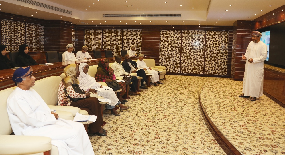 وفد تربوي سوداني يزور المركز الوطني للإحصاء والمعلومات