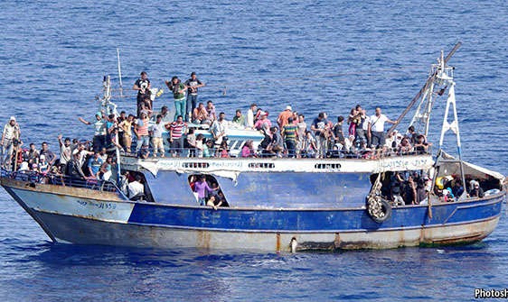 ضبط 219 مهاجرا غير نظامي في السواحل الجنوبية لتونس