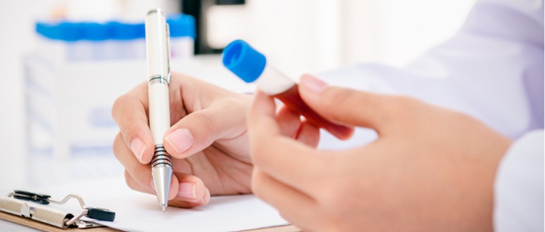 الصحة تناشد المقبلين على الزواج لإجراء الفحوص الضرورية