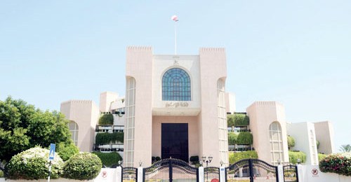وزير الإسكان يصدر قراراُ وزارياً