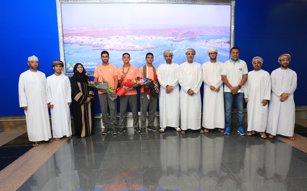 استقبال المنتخب المدرسي بعد تحقيقه برونزية سباق 200 م ببطولة الجمنزياد العالمي