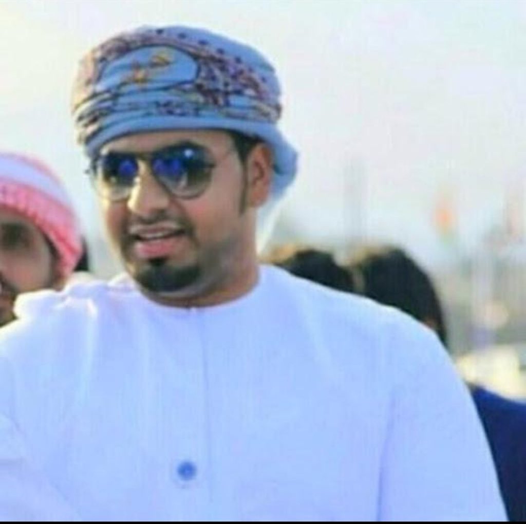 يوسف المزروعي يكتب: مكونو من نافذة غرفتي