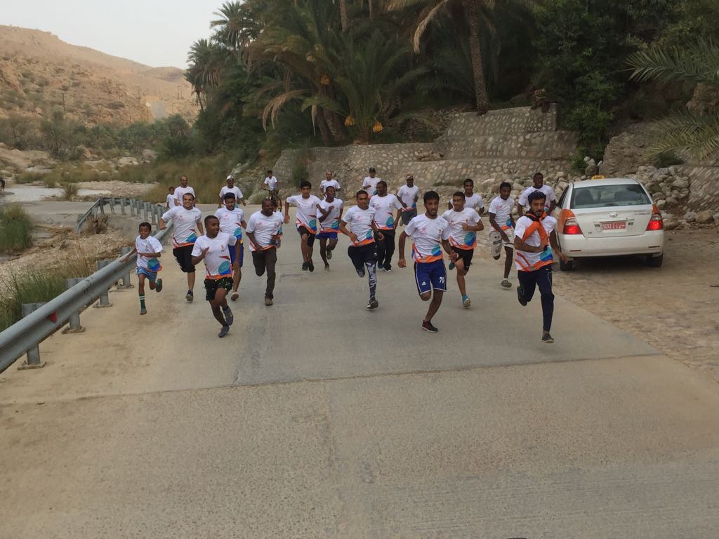 الشؤون الرياضية تنظم قافلة رياضية بوادي بني خالد