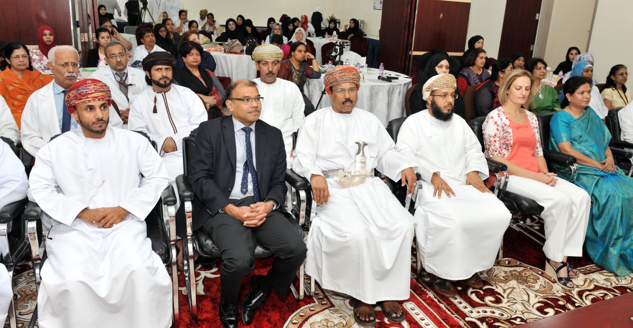 مستشفى السلطان قابوس بصلالة ينظم مؤتمراً دولياً حول حالات الحمل عالية الخطورة
