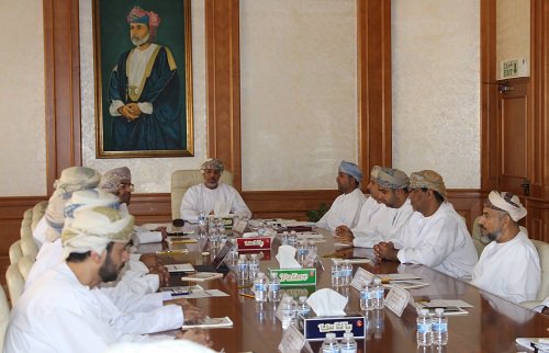 اللجنة الفنية بالإسكان تستعرض عددًا من المشاريع و المخططات