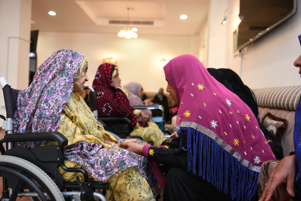السلطنة تحتفل باليوم العالمي للمسنين