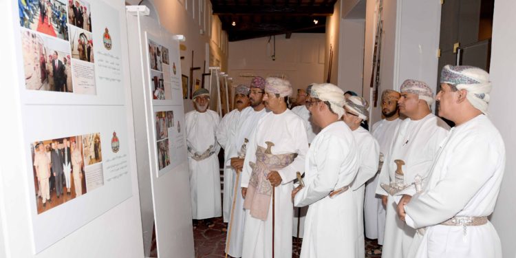 تخليدًا لمرور ثلاثين عامًا على افتتاحه.. متحف قوات السلطان المسلحة يوقع على مذكرة إصدار عملة تذكارية