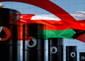 سعر نفط عُمان ينخفض لأكثر من دولار أمريكي