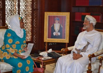 السيد هيثم بن طارق يستقبل وزيرة العمل بحكومة زنجبار