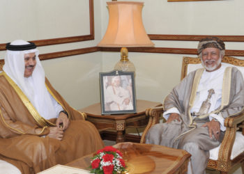 الوزير المسؤول عن الشؤون الخارجية يستقبل أمين عام مجلس التعاون