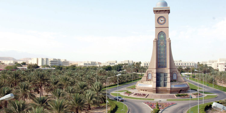 بدء النسخة الأولى من البرنامج الشتوي لطلبة المدارس في جامعة السلطان قابوس نهاية الشهر الجاري