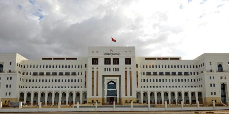 دعوة 3876 باحثًا عن عمل للتنافس على 358 فرصة عمل في القطاع الخاص هذا الأسبوع