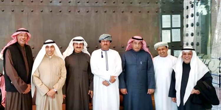 السلطنة تتسلم مقر اللجنة التنظيمية لدول مجلس التعاون الخليجي للتنس بالكويت