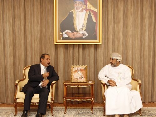 الفطيسي يستقبل الرئيس التنفيذي لهيئة تنظيم الاتصالات الأردنية