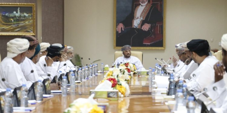 المجلس البلدي لمحافظة ظفار يعقد أول اجتماعات السنة الثالثة من الدورة الثانية للمجلس