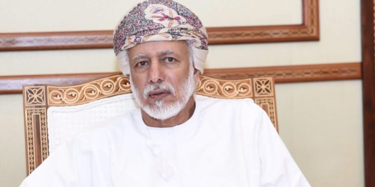 بن علوي لبرنامج أمريكي: فلسفة السلطنة في علاقاتها مع دول العالم تقوم على السلام والمحبّة والتّعايش
