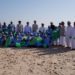 “البيئة” تنفذ حملة تنظيف شاطئ محمية السلاحف