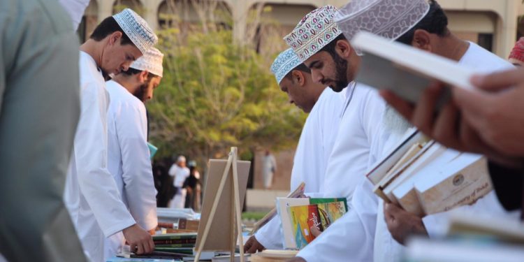 ​بدء فعاليات معرض صدقة حرف الثالث للكتب المستعملة في جامعة السلطان قابوس