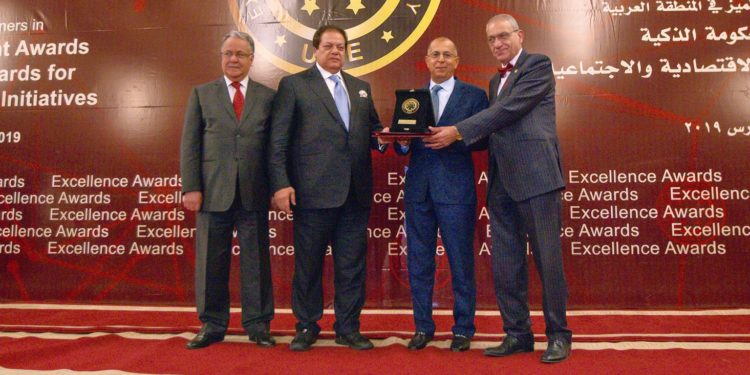مجلس الوحدة الاقتصادية العربية يمنح الرئيس التنفيذي لـ مدائن شخصية العام للاستثمار الصناعي