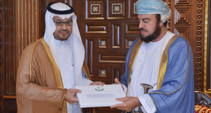 صاحب الجلالة يتلقى رسالة خطية من خادم الحرمين الشريفين