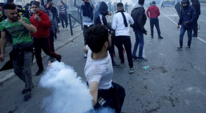 وكالة الأنباء الرسمية: إصابة 183 في الاحتجاجات بالجزائر