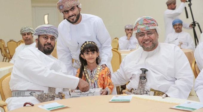 تدشين مشروع تزويد 300 حافلة مدرسية بأجهزة الأمن والسلامة في جنوب الشرقية