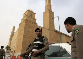 مقتل مسلحين اثنين في هجوم على نقطة أمنية سعودية