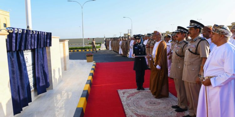 الاحتفال بافتتاح مركز شرطة المصنعة