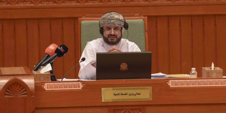 الشورى يناقش بيان وزير الخدمة المدنية