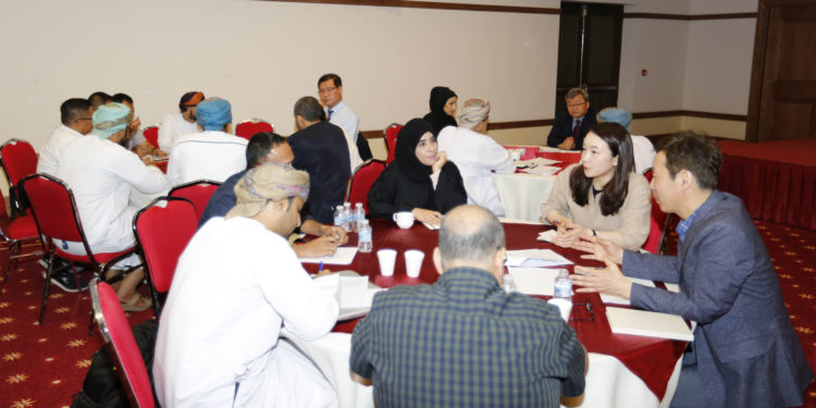 القوى العاملة تستقبل وفدًا كوريًا لتقييم الفريق المشارك بمسابقة المهارات العالمية 2019
