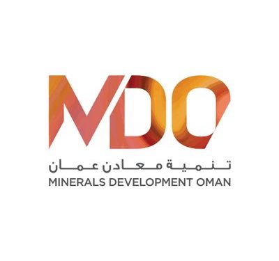 اتفاقية شراكة بين تنمية معادن عمان وشركتي السرين والفجر العالمية
