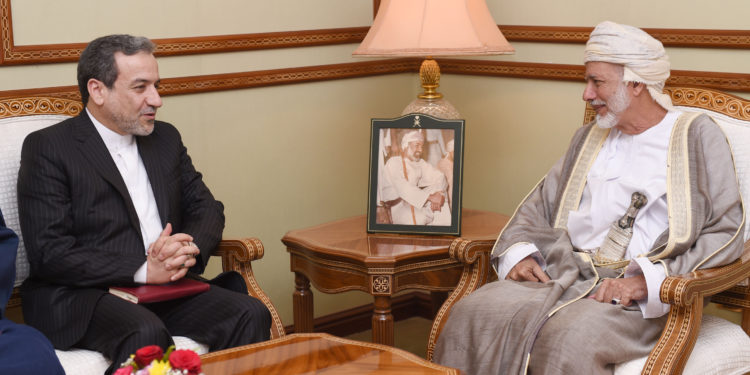 بن علوي يستقبل مسؤولًا إيرانيًا