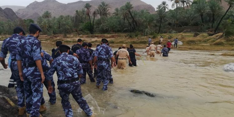 الشرطة تعثر على جثمان شخص من العائلة الأسيوية المفقودة