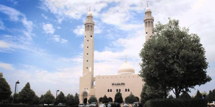 مركز السلطان قابوس العالي للثقافة والعلوم ينظم محاضرة عن الغذاء والصحة