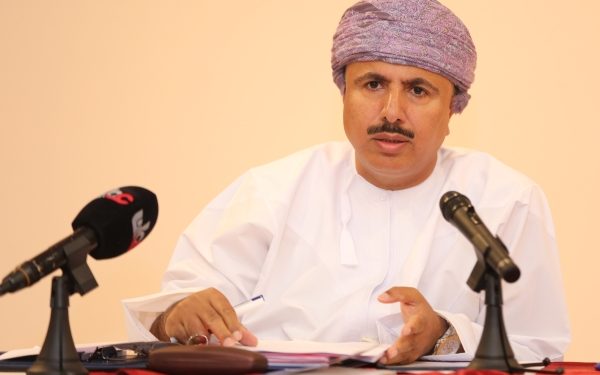 القوى العاملة: استمرار إيقاف استقدام الوافدين في بعض المهن