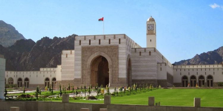 مجلس الدولة يطبق نظام “البصمة الذكية” لإثبات حضور وانصراف الموظفين على هواتفهم