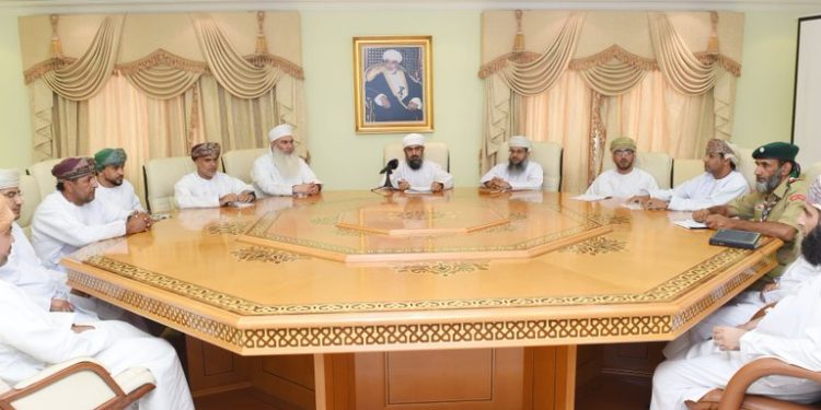 الهنائي يؤكد جاهزية بعثة الحج العُمانية لهذا العام