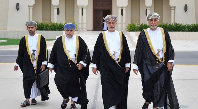 مبعوثًا من جلالة السلطان.. السيد شهاب بن طارق يتوجه إلى السعودية