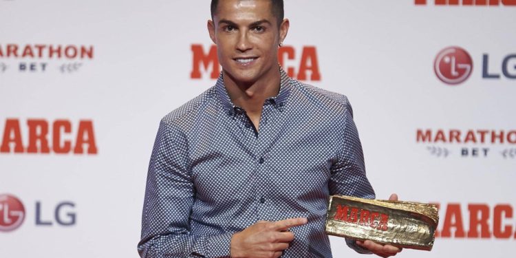 كريستيانو رونالدو يكشف سبب الرحيل عن ريال مدريد
