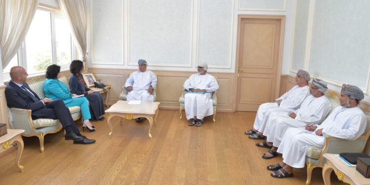المديرة العامة المساعدة لمنظمة الصحة العالمية تزور السلطنة