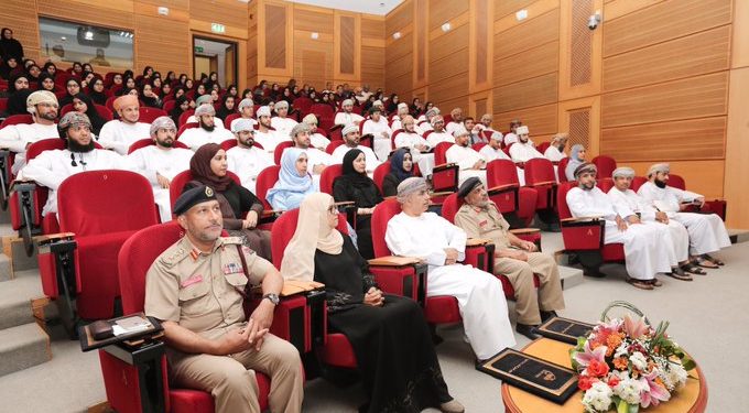 محاضرات متنوعة في حفل افتتاح البرنامج التعريفي للأطباء الجدد