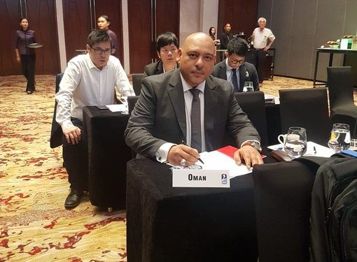 اللجنة العمانية لرياضات التزلج تستعرض إنجازاتها