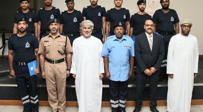 الدفاع المدني يؤهل موظفيه بمراكز الإتصال