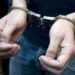الشرطة تقبض على ثلاثة أشخاص بتهمة السرقة