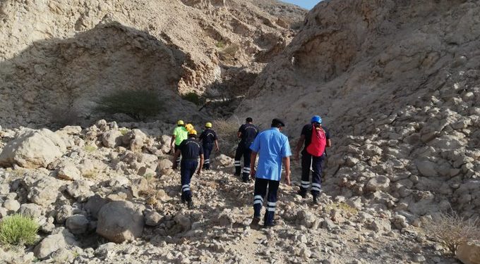 إصابة محتجز في جبال عبري