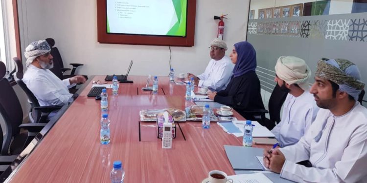 فريق من التعليم العالي يزور الكلية الدولية للهندسة والإدارة