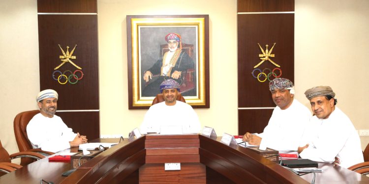 المكتب التنفيذي لمجلس إدارة الأولمبية يناقش النظام الأساسي الموحد للاتحادات واللجان الرياضية